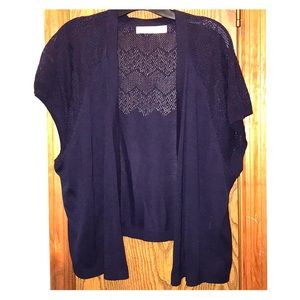 NWOT ✨Women’s short sleeve shrug